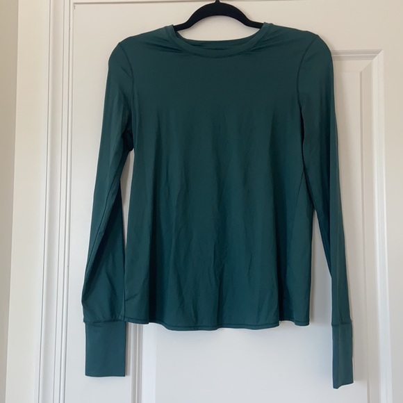 Athleta Sunlover UPF Tulip Back Top in Dark Jade - Picture 5 of 5